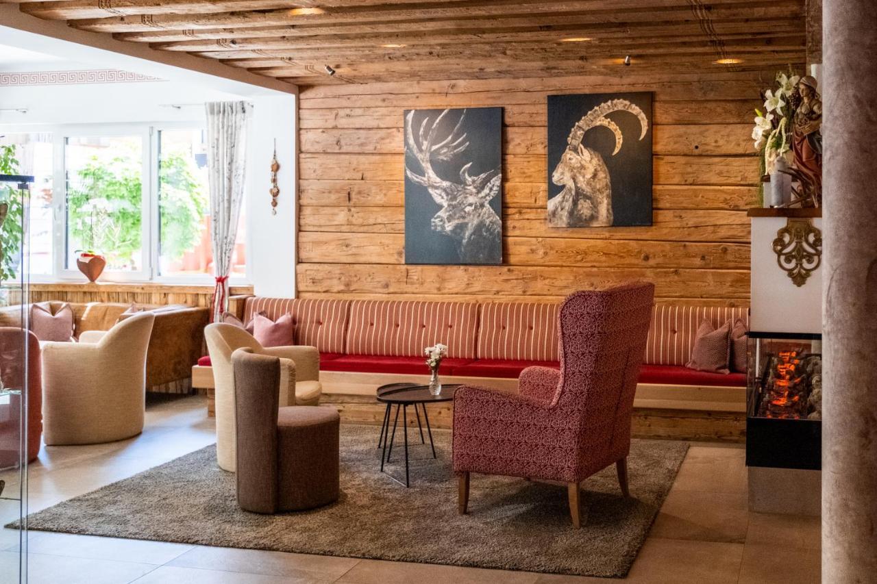 Hotel Lohningerhof Maria Alm am Steinernen Meer Kültér fotó